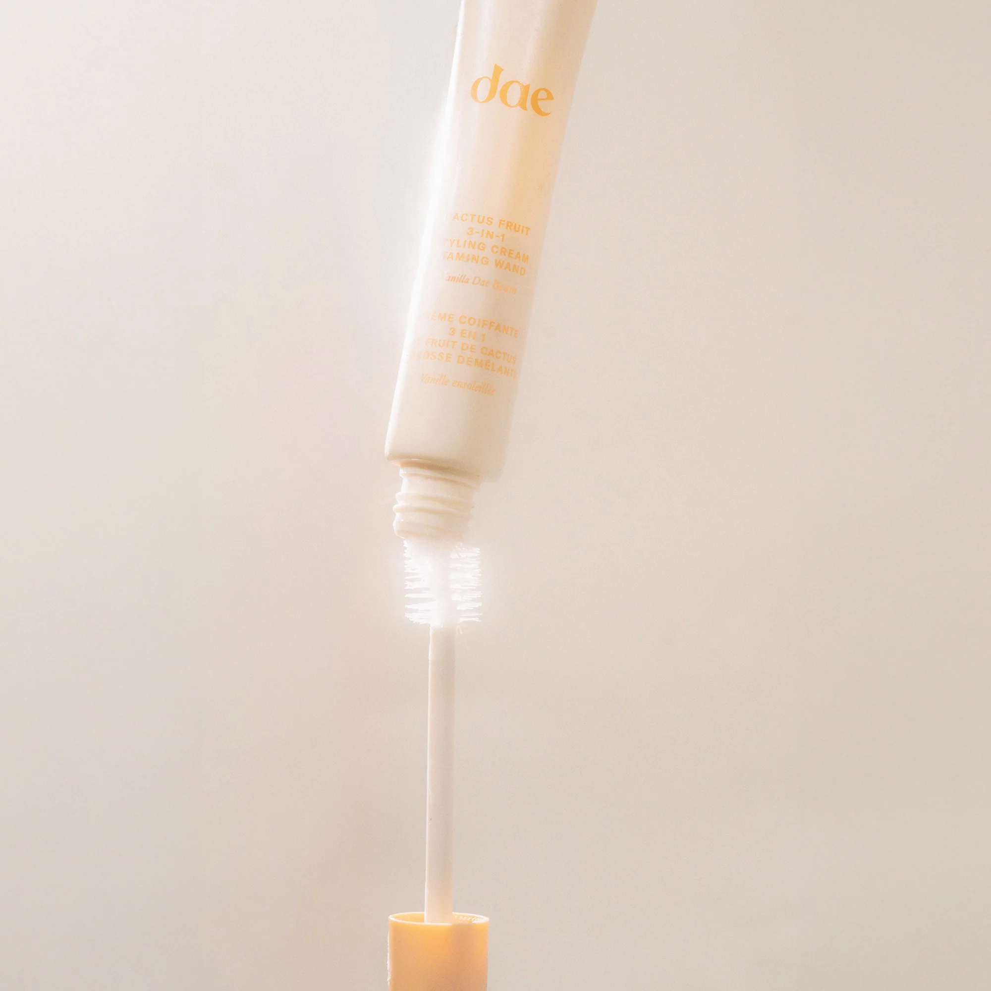Cactus Fruit 3-in-1 Styling Cream + Taming Wand - Vanilla Dae Beam - Image 11
