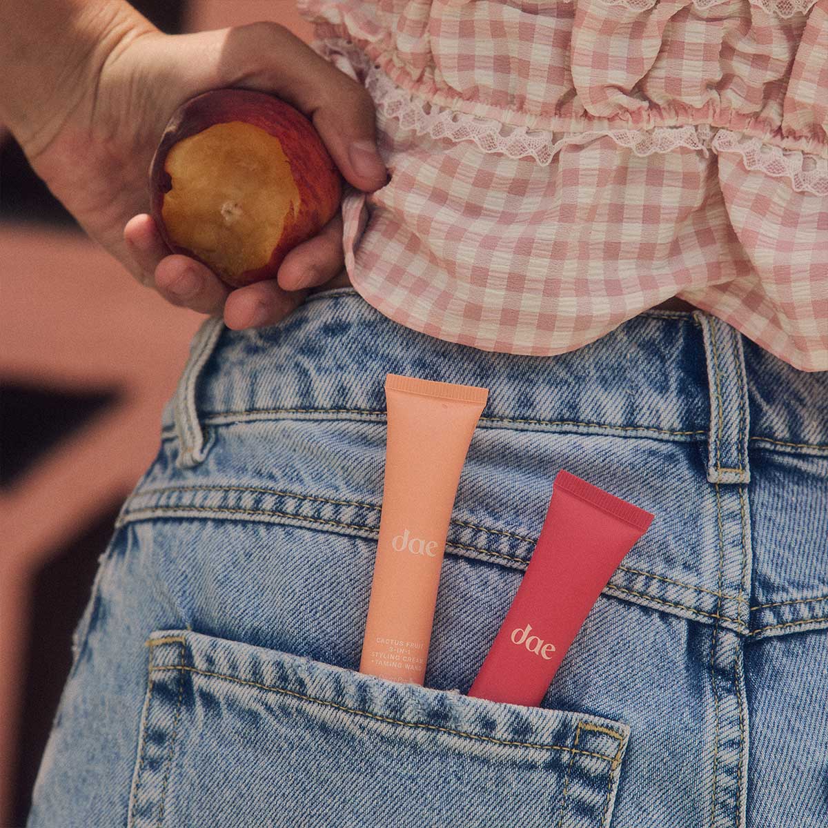 Cactus Fruit 3-in-1 Styling Cream + Taming Wand - Desert Peach Scent - Image 10
